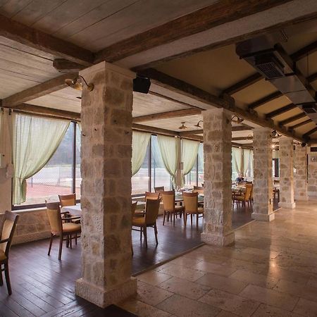 Hotel Trim Никшич Экстерьер фото