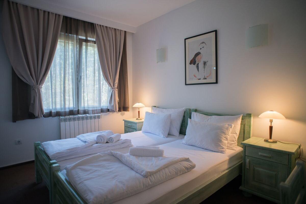 Hotel Trim Никшич Экстерьер фото