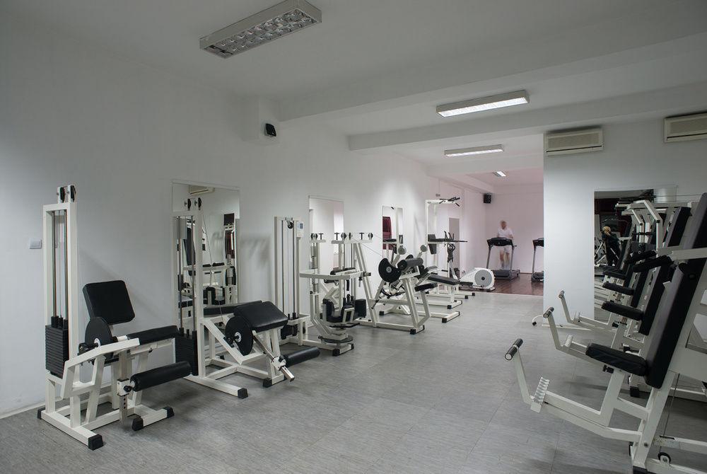 Hotel Trim Никшич Экстерьер фото