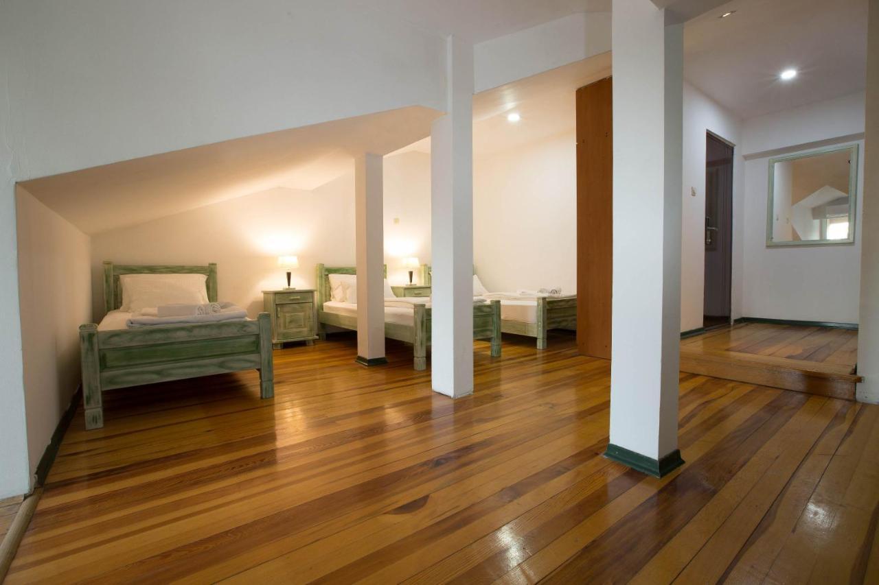 Hotel Trim Никшич Экстерьер фото